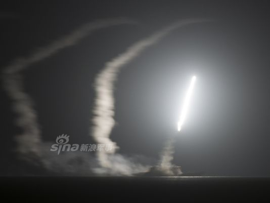 资料图：美军发射战斧导弹