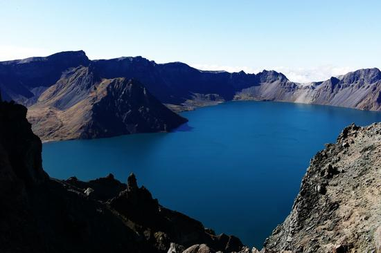 长白山火山上一次喷发还是在公元947年
