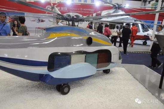 图注：先进重型直升机具有很强的货物运输能力，可以运输多个集装箱