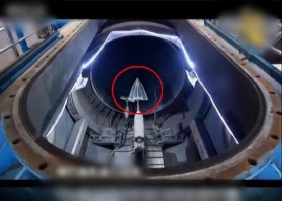 官方报道中披露的东风-ZF在风洞中的模型