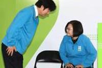 两“台独”官宣合流 当日国产航母驶入台湾海峡
