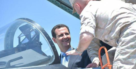 阿萨德总统参观苏-35