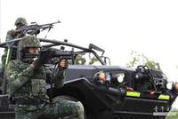 台军宣传照士兵持枪姿势出错 台网友:拿的是水枪?