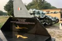 和枭龙无关?巴公布印巴空战战果F16击落苏30米格21
