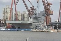 国产两栖攻击舰装上这些大球 加强海军两栖作战能力
