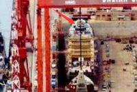 中国2艘055驱逐舰同时开工舰艏有变化 或装备电磁炮