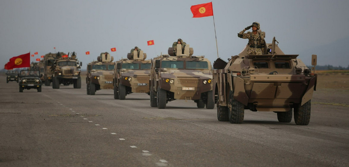 吉尔吉斯共和国阅兵式彩排