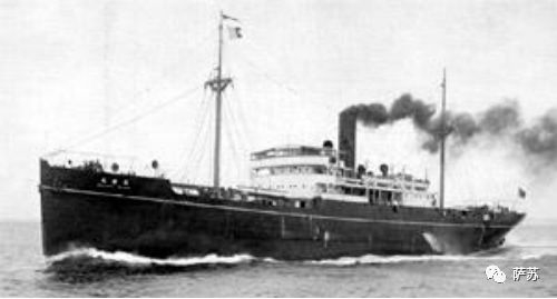 　　▲ 筑波丸是一艘排水量3161吨的客货轮，最初是日本邮船公司在横滨下单订造的，1923年8月下水，1939年转入东亚海运公司，是日本运输船队中的主力船只之一，故此日军轻易不愿放弃