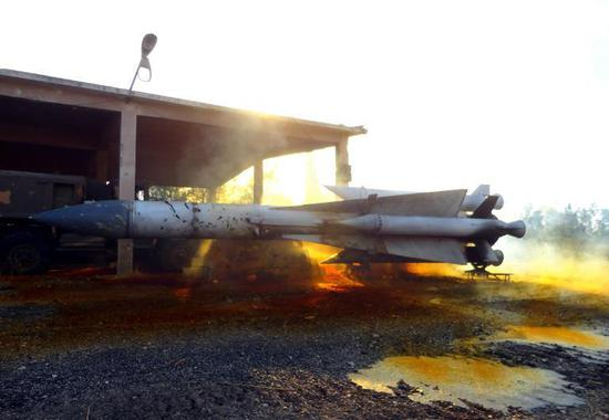 叙利亚内战中被政府军放弃的S200拦截弹