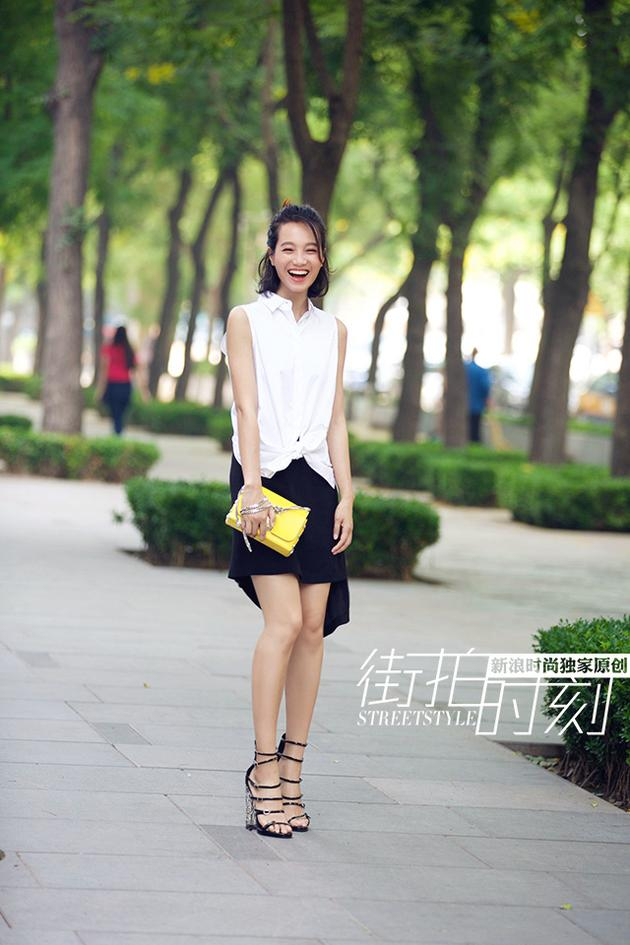 街拍时刻 朱丹点亮夏日优雅黑白配