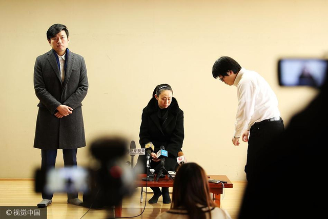 庭审前江歌母亲在日召开记者会