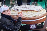 世界最大！瑞典展出300公斤重奶油面包 破吉尼斯世界纪录