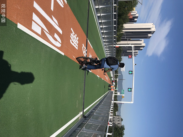 告别挤地铁 北京首条自行车专用路开通