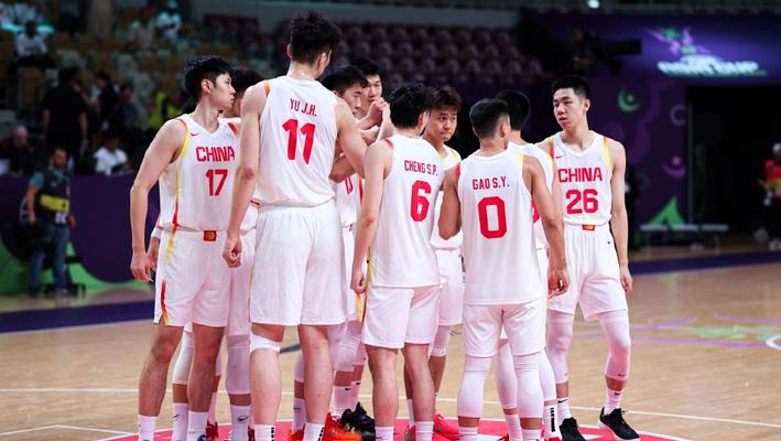 2025男篮亚洲杯小组赛：中国男篮93-88沙特 赵睿19分、胡金秋20分