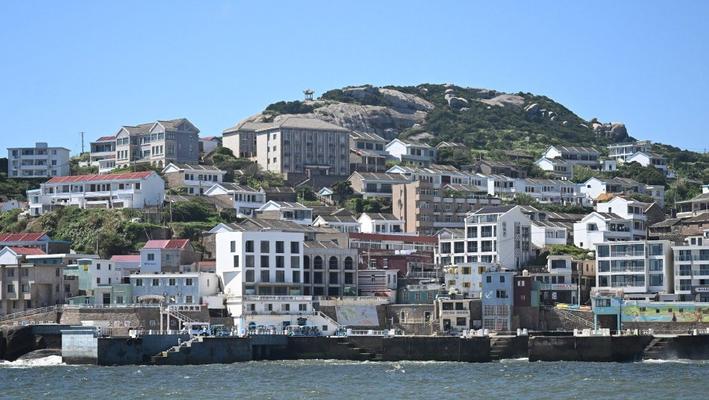 影视作品带火浙江东极岛 偏僻渔家岛“蝶变”旅游打卡地