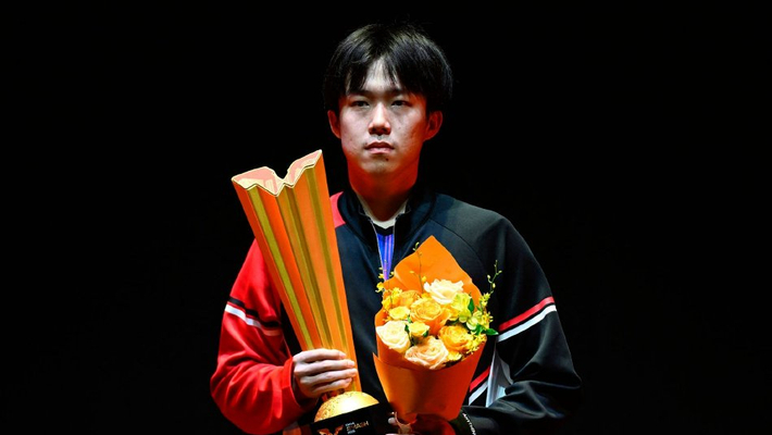 2025WTT中国大满贯男单决赛：王楚钦4-0费利克斯·勒布伦