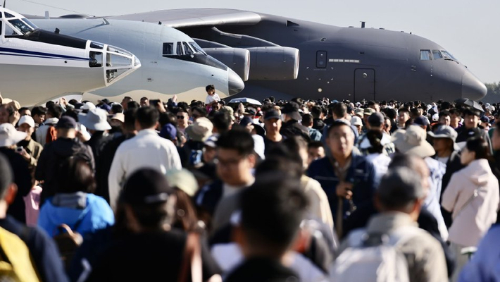 2025长春航空展：百余型空军装备亮相