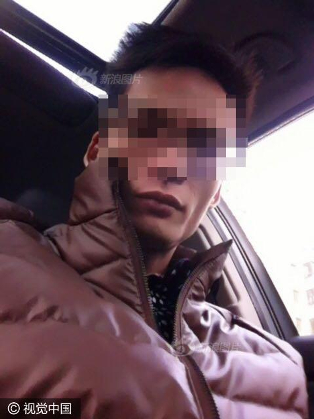 男子锁住妻子逼她与网友聊天 半年骗60万