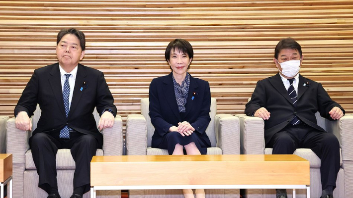 日本首相高市早苗出席内阁会议