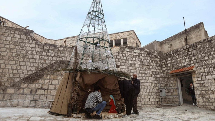 叙利亚民众为圣诞节做准备