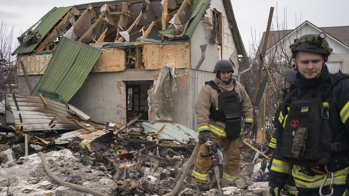 俄无人机袭击扎波罗热地区