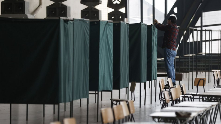 智利总统选举第二轮投票准备就绪