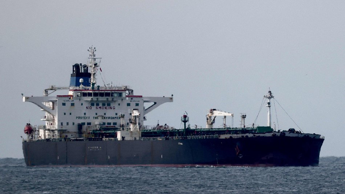 俄罗斯“影子舰队”油轮疑似现身法国海岸