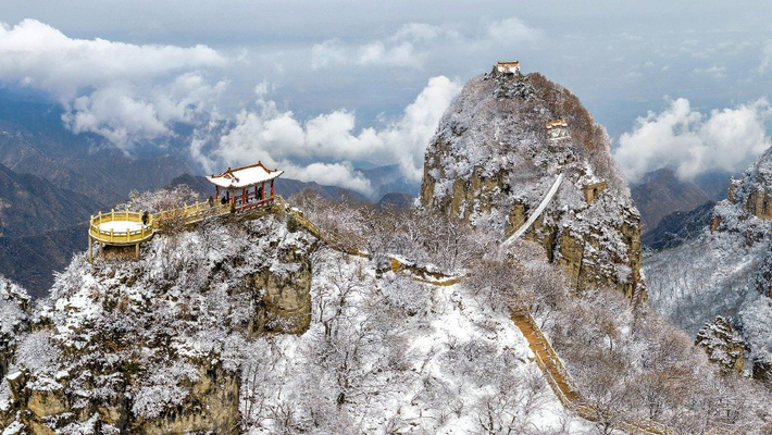 山西永济：五老峰春雪漫山