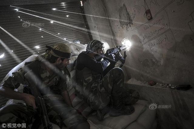 叙利亚打仗图片晚上图片