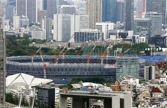  图为正在建设的新国立竞技场