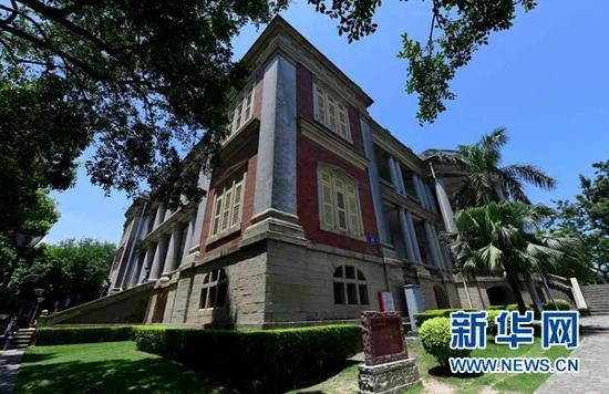 这是鼓浪屿“地标”建筑之一八卦楼（8月5日摄）。新华社记者 魏培全 摄