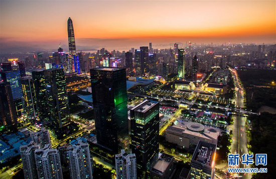 2017年2月14日无人机拍摄的深圳市中心（图片来源：新华网&nbsp;&nbsp;&nbsp;摄影：毛思倩）