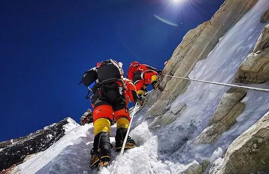 登珠峰途中（图片来源：刘雨曈）