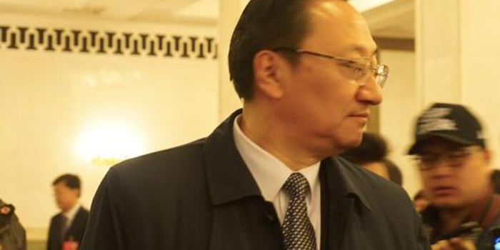 两会期间严重破坏会风会纪的副省长 是什么来