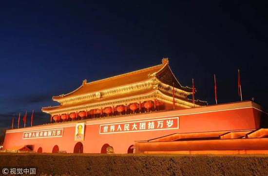 春节里的天安门 图片来源：视觉中国