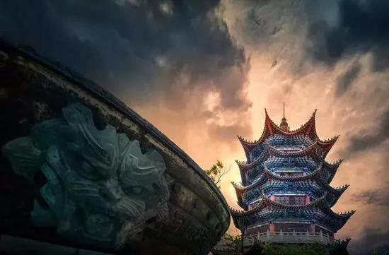 《彝塔风云》 &nbsp;摄于云南楚雄