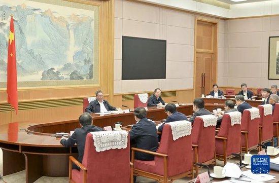 图片来源:新华社
