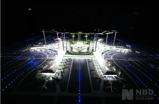 天府国际机场模型（图片来源：每经记者 张建 摄 资料图）