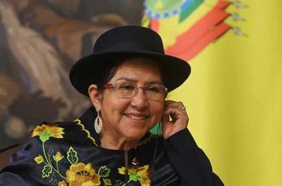  玻利维亚外长索萨