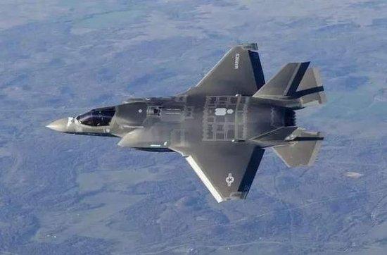 F-35高速飞行能力差,并不适合执行截击任务