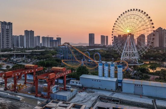 这是位于汕头湾北端的汕汕高铁汕头湾海底隧道施工现场(2025年3月25日摄)。新华社记者 刘大伟 摄