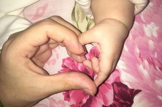 　▷ 曾芷晴和女儿