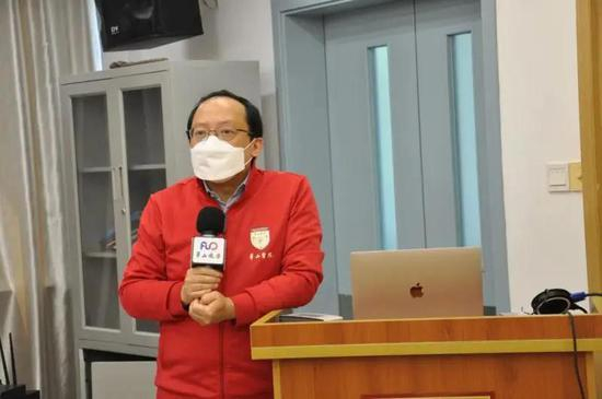 华山医院感染科陈澍教授 图片来自华山感染微信公众号