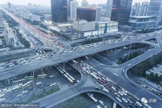 CBD交通呈现明显潮汐效应