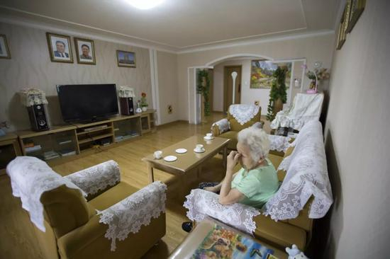 金日成综合大学一位副教授的家