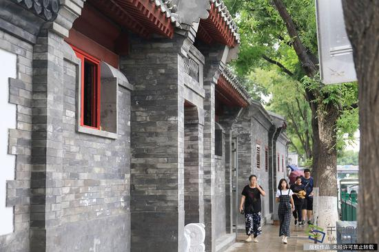 8月30日，雍和宫大街环境整治一期工作已全部完工（图片来源：tuku.qianlong.com）。千龙网记者 鄂晓颖摄