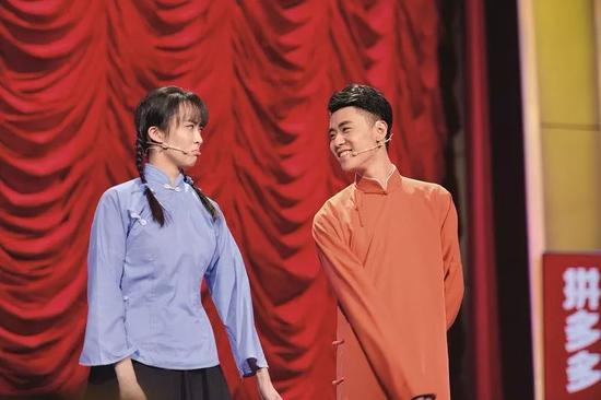  △2018年3月25日，张云雷参加 《欢乐喜剧人》第四季总决赛。