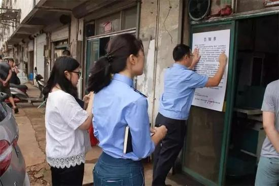  ▲对“散乱污”企业、“三合一”场所进行集中整治