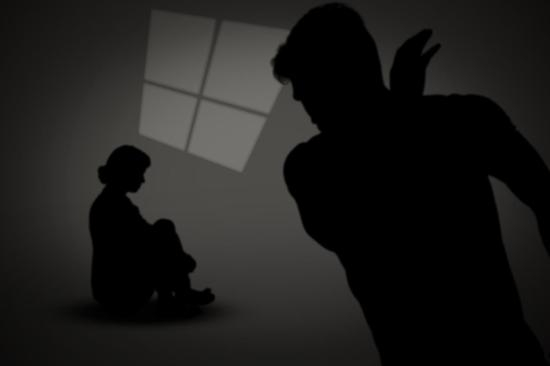 ↑家暴 示意图 据ICphoto