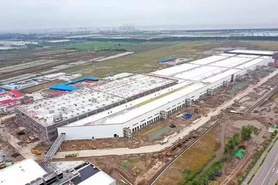 　建设中的特斯拉超级工厂